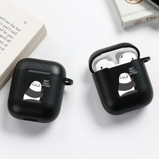 เคสหูฟังจิตรกรรม TPU สีดำ ด้วยคาราไบเนอร์ เคสหูฟัง พร้อมหูยึด สำหรับ Airpods 3 AirPods 1/2