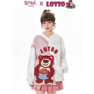 Snbl x Disney Lotso เสื้อสเวตเตอร์แขนยาว ปักนูน ลิขสิทธิ์แท้