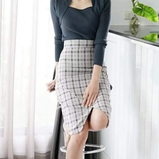 Ag Skirt กระโปรงผ่าหน้าสามเหลี่ยม (tokai cotton)