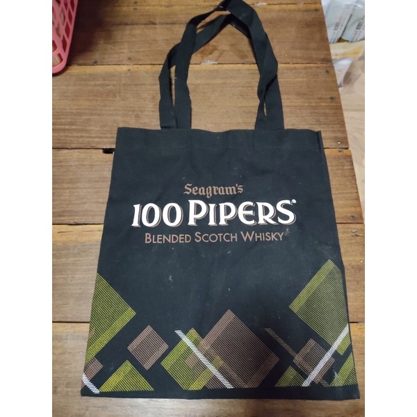 กระเป๋าผ้า ลิขสิทธิท์แท้ จาก 100 Pipers