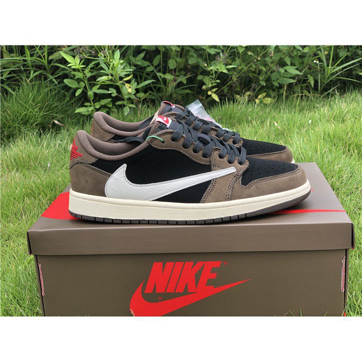 [พร้อมส่ง] NK travis SCOTT x Air Jordan 1 Low OG SP Dark mocha358739219