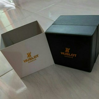 Hublot กล่องนาฬิกาข้อมือไม้