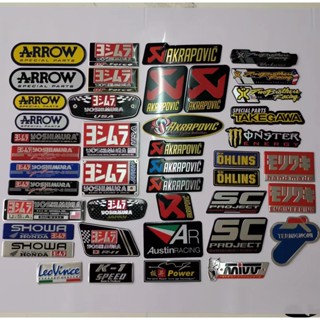 Akrapovic Yoshimura Arrow Decal ตราสัญลักษณ์โลหะทนความร้อนอุณหภูมิสูงสำหรับโลโก้ท่อไอเสียรถจักรยานยนต์