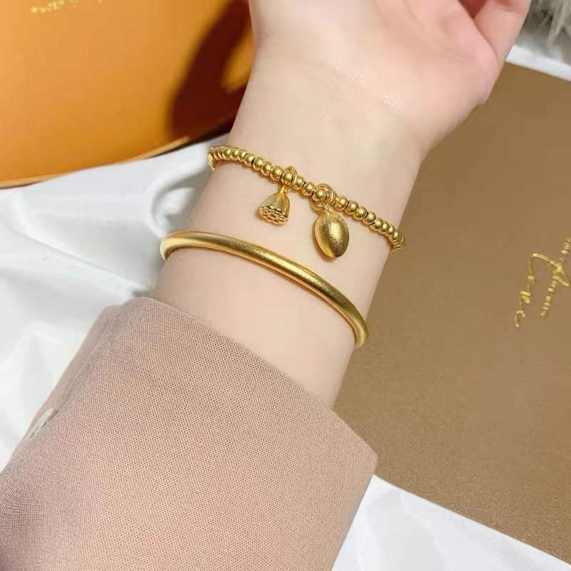 เครื่องประดับ สร้อยข้อมือ สายเหล็กไทเทเนียม จี้ดอกบัว ขนาดเล็ก เหมาะกับของขวัญ แบบเรียบง่าย สไตล์ชนเผ่า สําหรับผู้หญิง