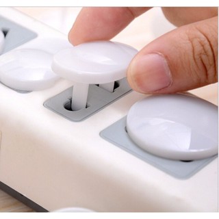 ที่อุดรูปลั๊กไฟ กันไฟดูดเด็ก 2 รูขา NanaBaby Electric Shock Safety Socket Protective Cover [แพ็ค 20 ชิ้น] ที่อุดรูปลั...