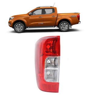 เสื้อไฟท้าย โคมไฟท้าย รุ่น นิสสัน นาวาร่า NAVARA NP300 ปี 2015 - 2018 ซ้าย ไม car-grab-handles T1