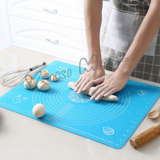 YuKi แผ่นรองนวดแป้ง แผ่นซิลิโคนรองนวดแป้ง  อุปกรณ์เบเกอรี่  มี 3 ขนาด chopping board