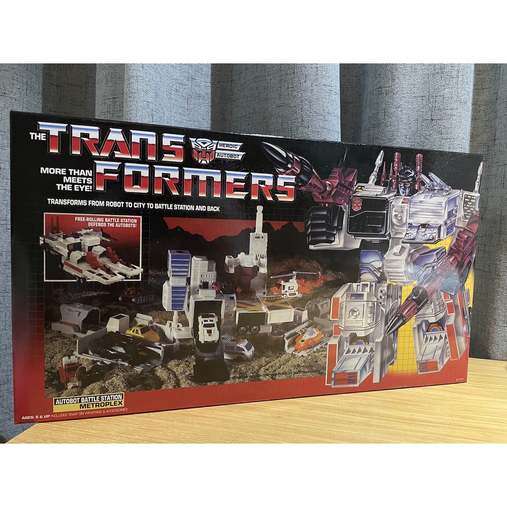 Transformers G1 Metroplex 80s กล่องใหม่เอี่ยม