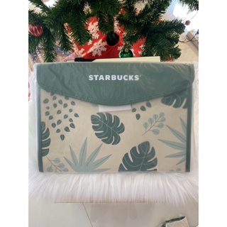 Starbucks กระเป๋าคลัตช์-ลายใบไม้ (Clutch-green leaves)🍃