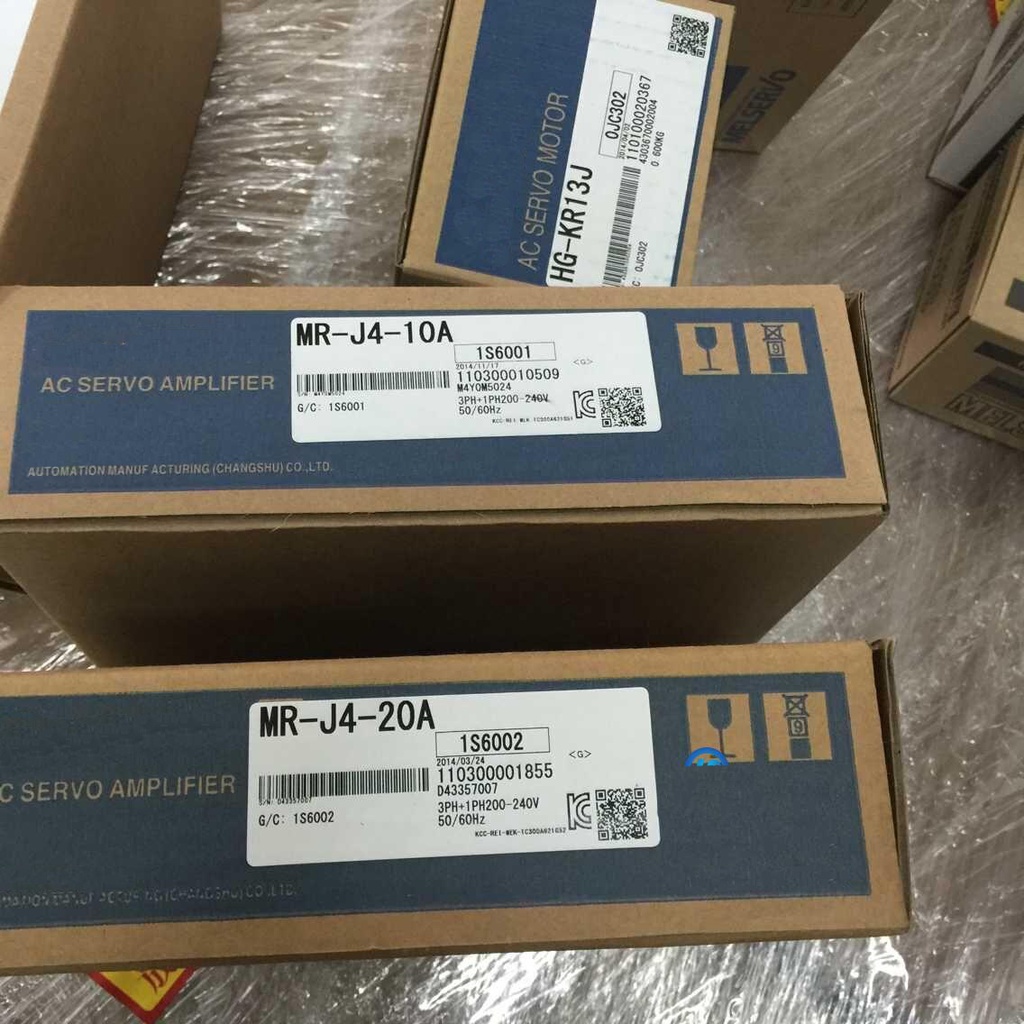 เซอร์โวไดรฟ์ MR-J4-10A 20A 40A 70A เครื่องขยายเสียง MR-J4-10B 20B 40B 60A