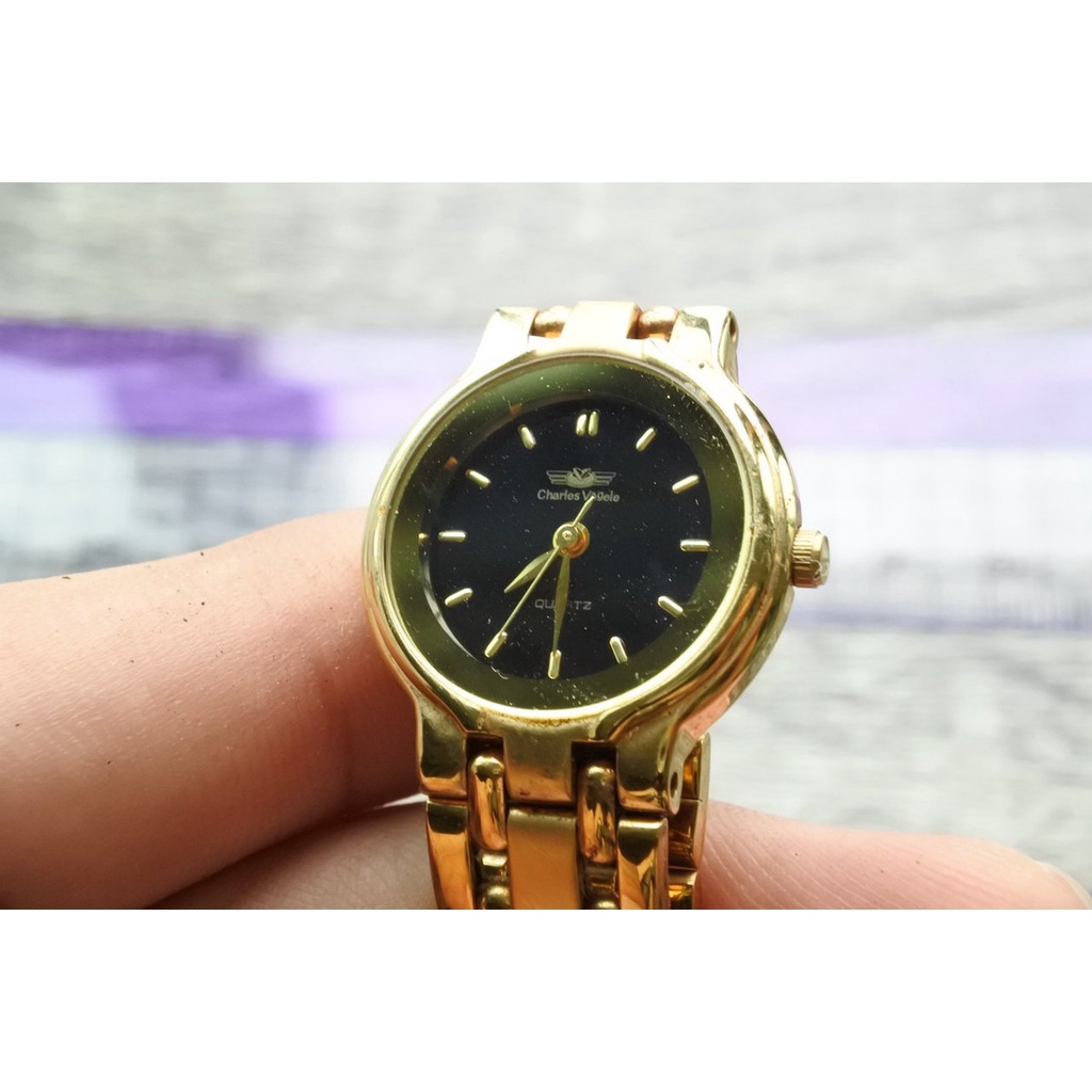 นาฬิกา Vintage มือสองญี่ปุ่น CHARLES VOGELE ระบบ QUARTZ ผู้หญิง ทรงกลม กรอบทอง หน้าดำ หน้าปัด 25mm