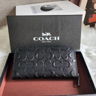 กระเป๋าสตางค์ลาย C นูน แบบซิปรอบ Coach Wallet F58113 (005)