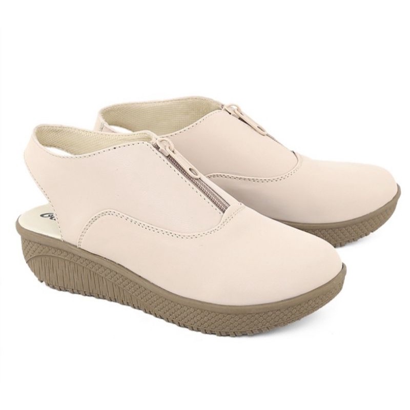Original Womens Slip On Cream Platform Casual Shoes Raindoz 001