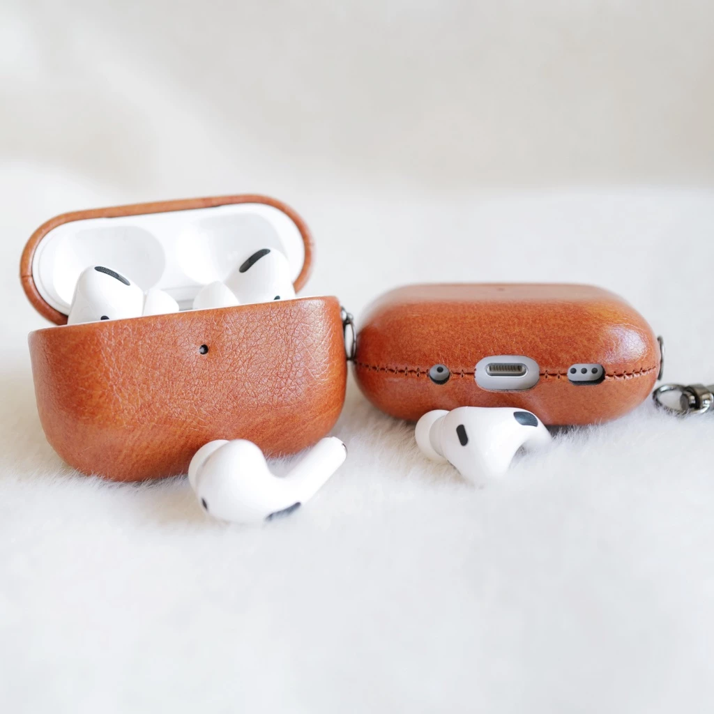 High-end หนังน้ํามันสําหรับ Airpods Pro2 3 Airpods 3rd 4 2 1 หูฟังบลูทูธพร้อมหัวเข็มขัดโลหะ