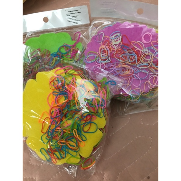 กระดาษ สา ห่อ เหรียญ สี พื้น จัด ชุด 10 ห่อ 1000 แผ่น ในหนึ่งห่อ มี หลายสี ขนาด 4 นิ้ว