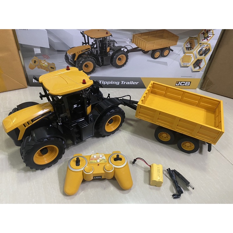 รถไถขนฟาง กะบะยกดั้มได้ รีโมท2.4 E354-003 สเกล1/16 ทำสีใหม่ล่าสุด