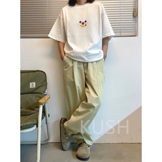 KUSH แขนสั้นพิมพ์ลายตัวตลก แขนสั้นคู่ชายหญิง เสื้อยืดคอกลม สีขาว KU313