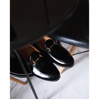 horsebit loafer (shiny black)