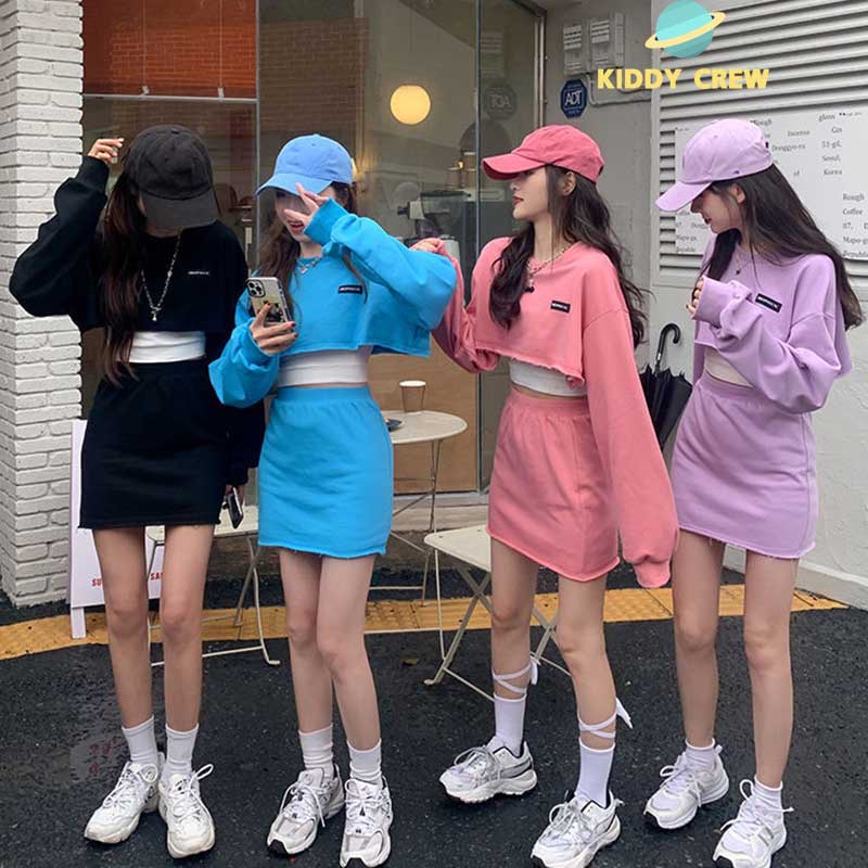 พร้อมส่ง ชุดเช็ตผู้หญิงน่ารักใสๆ ชุดเซ็ตแฟชั่นใหม่ ชุดเซ็ตงาน2ชิ้น เสื้อเเขนยาว + กระโปรงทรงเอ