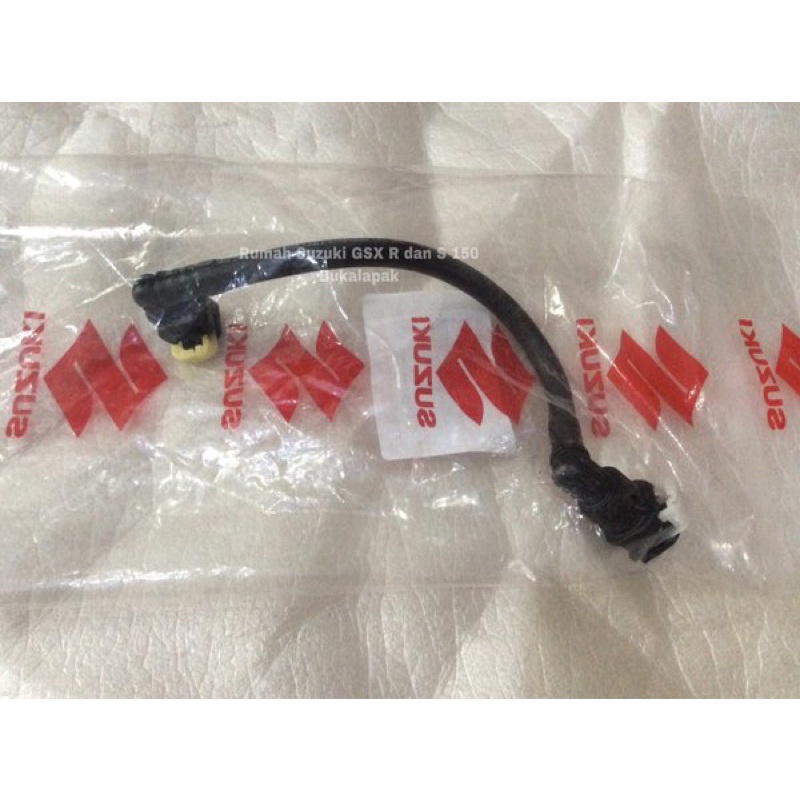 ท่อหัวฉีดเบนซิน Suzuki GSX R และ S 150
