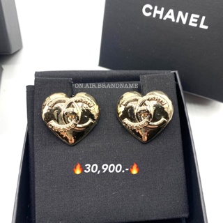 New chanel earrings หัวใจสีทองสวยมาก
