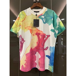 LOUIS VUITTON MULTICOLOURED WATERCOLOR MONOGRAM SUMMER COLLECTION WHITE T-SHIRT เสื้อยืดคอกลมแขนสั้น แบรนด์หลุยส์วิตตอง