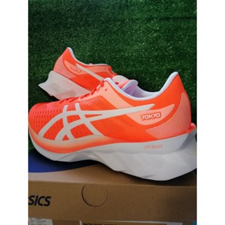 รองเท้านักวิ่งสำหรับผู้หญิง Asics Novablast Tokyo ของแท้