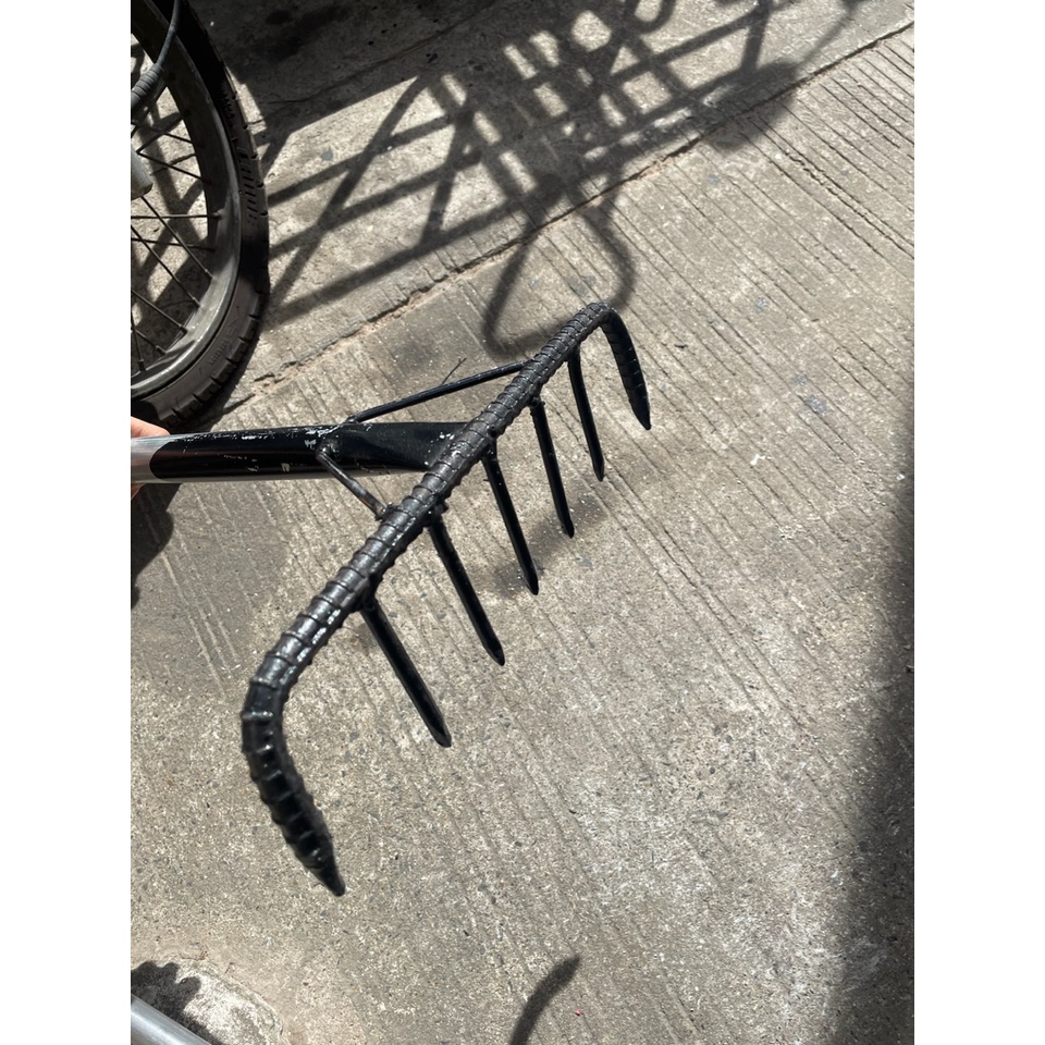 คราดเหล็ก มือเสือเหล็ก คราดพร้อมด้าม มือเสือด้ามเหล็ก - รูปที่ 3