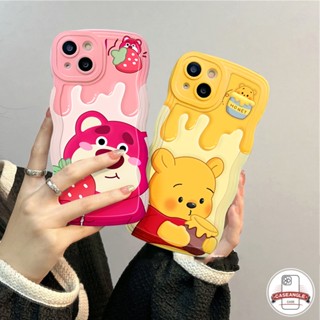 เคสโทรศัพท์มือถือ Tpu นิ่ม ปิดด้านหลัง ลายการ์ตูนหมีพูห์ สตรอเบอร์รี่น่ารัก สําหรับ iPhone 11 12 14 13 Pro Max XR 14 6 6s 8 7 Plus X XS Max SE 2020