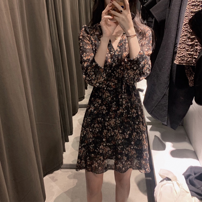 Merlinda เดรสสั้น | ชุดมินิเดรสลายดอกไม้สําหรับผู้หญิงแฟชั่นผู้หญิงสไตล์เกาหลีร่วมสมัย