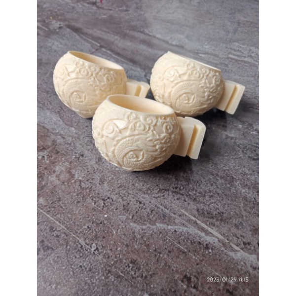 Dragon Motif Konin/Pleci Bird Feed Cup Bowl