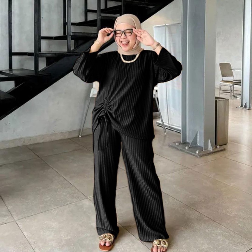 Premium ZIVA HORNET SET/ ONE SET ZIVA EDITH KNIT PREMIUM / / สินค้าใหม่ / ผู้หญิง& 39;S เสื้อผ้า / ผ