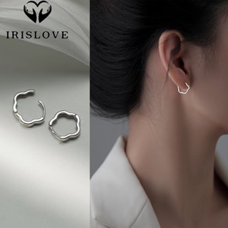 Irislove ต่างหูห่วงเงิน S925 ลายดอกไม้ ไม่สม่ําเสมอ เครื่องประดับ สําหรับผู้หญิง ใส่ในชีวิตประจําวัน