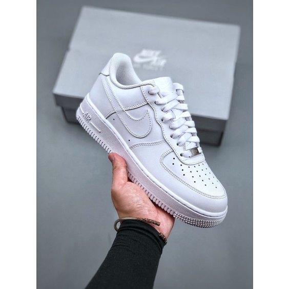 Nike Air Force 1 '07