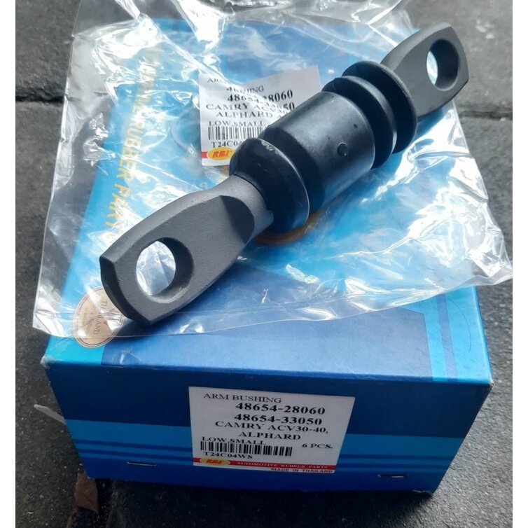 บูชปีกนกล่างToyota camry acv30 acv40 ราคาต่อตัว/ต่อชิ้น