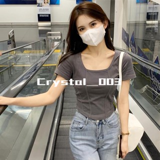 Crystal SS23 พร้อมส่ง🔥เสื้อท่อนบน🌸สาวฮอตคอเหลี่ยม เสื้อยืดแขนสั้น สีขาว ทรงผิดปกติ เสื้อตัวสั้นรัดรูป PFWYP-6785#