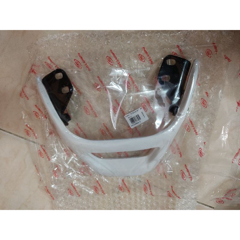 กระเป๋าใส่ Honda nova dash 125