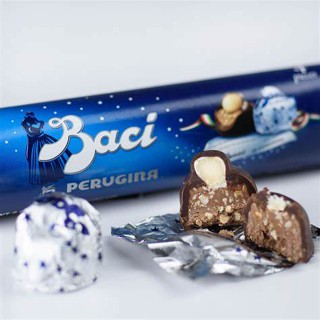 บาซี ช็อกโกแลตทรัฟเฟิลกับเฮเซลนัท Perugina Baci Chocolate Truffle With Hazelnut (Gluten Free) 37.5g.