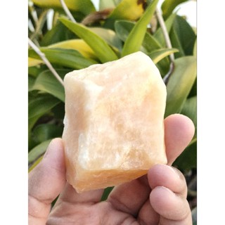 👑 ฮันนี่เเคลไซต์ ก้อนดิบผิวไม่เรียบธรรมขาติ เเต่ขัดเงา ✨( Honey Calcite )