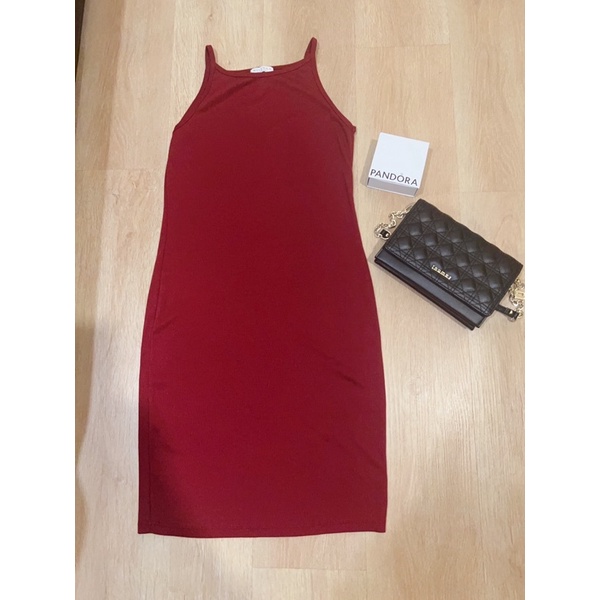 เดรสเข้ารูปสีแดงเลือดหมู MiLinNa Freesize