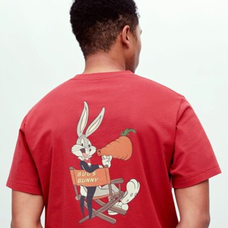 Uniqlo เสื้อยืดแขนสั้น ลายกระต่าย สีแดง สําหรับผู้ชาย และผู้หญิง (UT) 457400