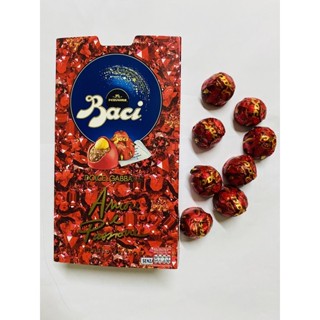 Baci dolce&amp;gabbana ช็อคโกแลตเฮเซลนัทผสมราสเบอร์รี่มีขายเฉพาะที่อิตาลี