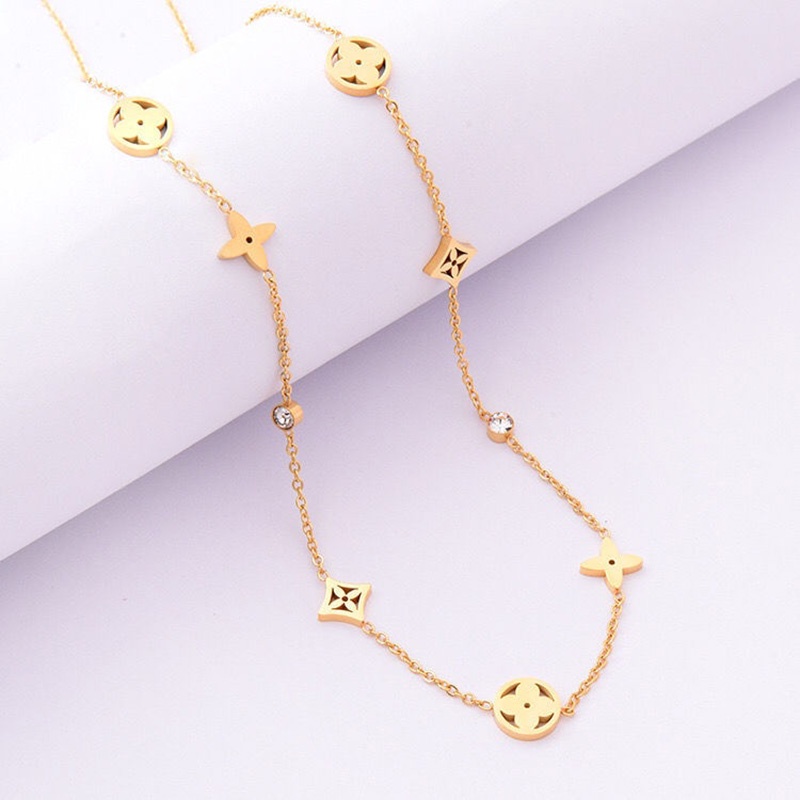 เครื่องประดับ สร้อยคอโซ่ สเตนเลส ไทเทเนียม จี้ใบโคลเวอร์สี่แฉก ออกแบบดี สุดเท่ แฟชั่นสําหรับผู้หญิง