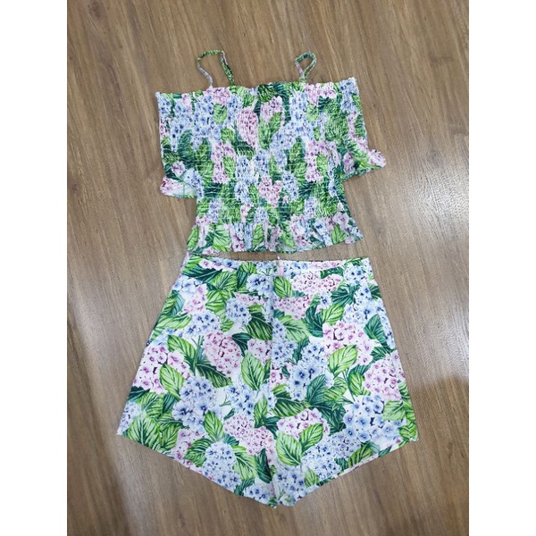 ชุดเซ็ต กางเกงขาสั้น Lyn Around sz. s