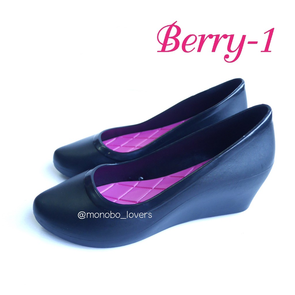 รองเท้า Monobo รุ่น Berry (ของแท้100%)