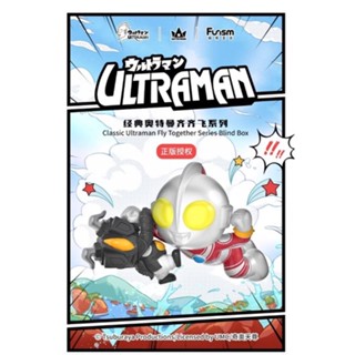 Ultraman รุ่น Classic Ultraman Fly together