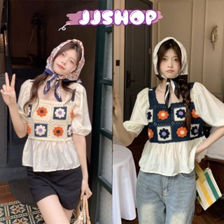 JJ shop 💜พร้อมส่ง เสื้อแขนสั้น ถักไหมพรม ดีเทลลายดอกไม้น่ารักสไตล์เกากลี "19067"