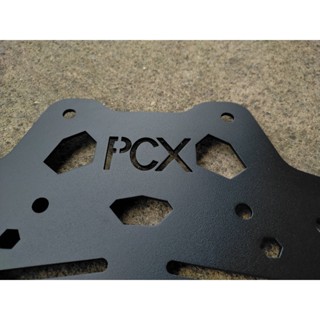 เเร๊คท้าย pcx 150/160 rack Honda pcx 150/160ขนาดใหญ่ 29*28 cm  งานเหล็กหนาทำสีดำพาวเดอร์โค้ทอย่างดีราคาถูกสุดๆ