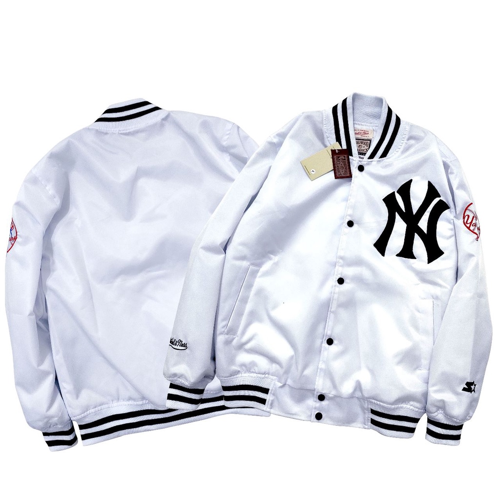 JUNASCLOTH Simple Elgant White Varsity Baseball Jacket, วัสดุ Scott, เย็บปักถักร้อยเต็มรูปแบบ, Premium Unisex