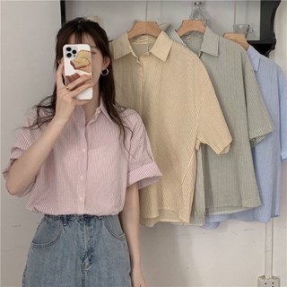 Somedays_closet l🌷พร้อมส่ง🌷 Cayla shirts เสื้อเชิ้ตแขนสั้นลายทางสไตล์เกาหลี